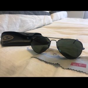 Ray-Ban Aviator Classic Sunglasses